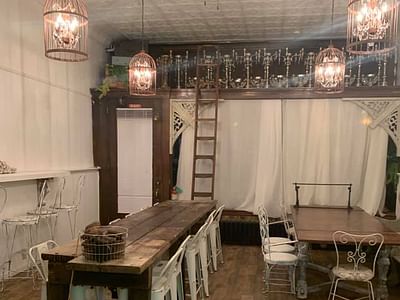 Mae B's Handcrafted